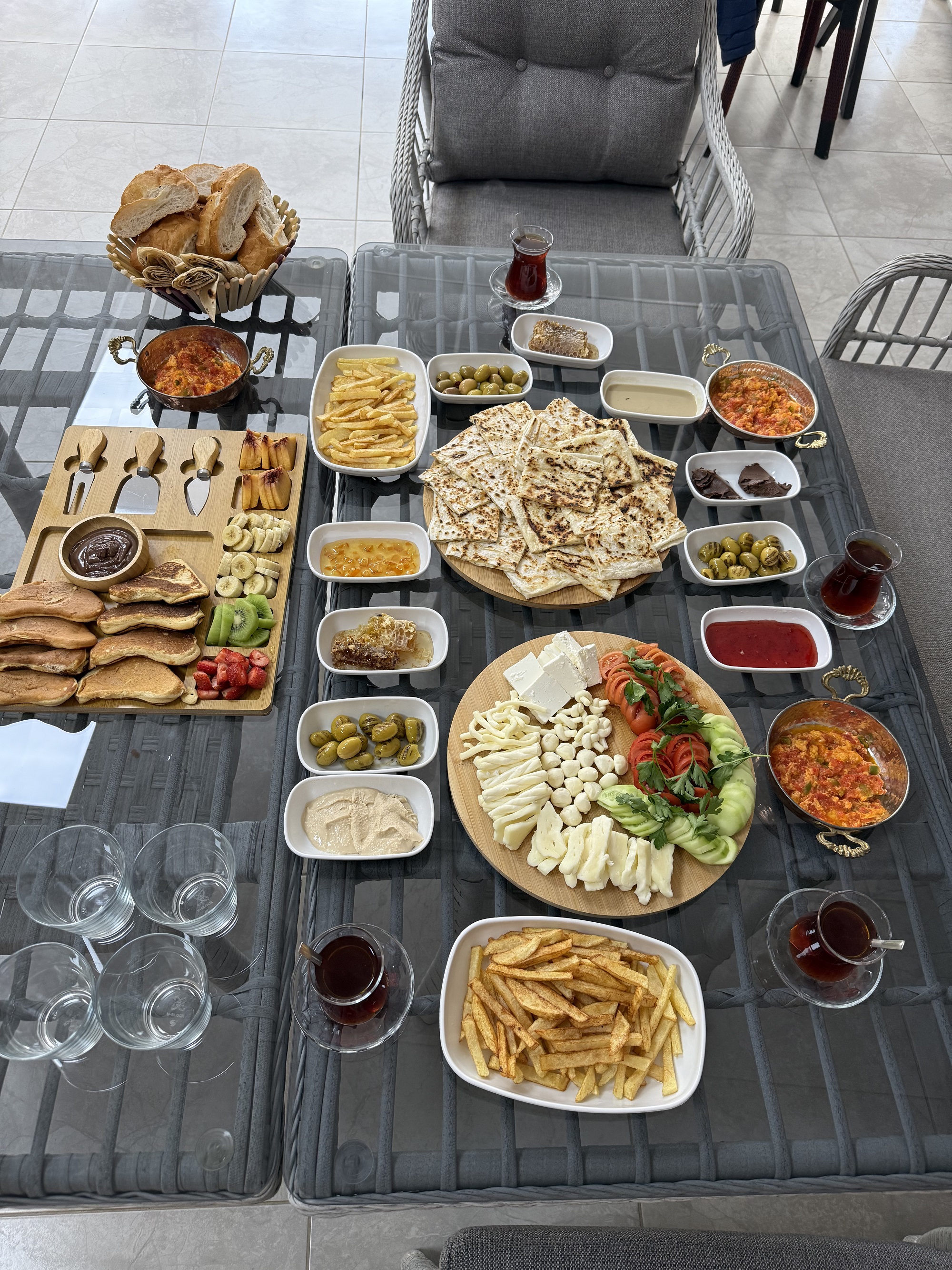 Afşin’de Keyfe Keder Kahvaltı Salonu Hizmete Açıldı (7)