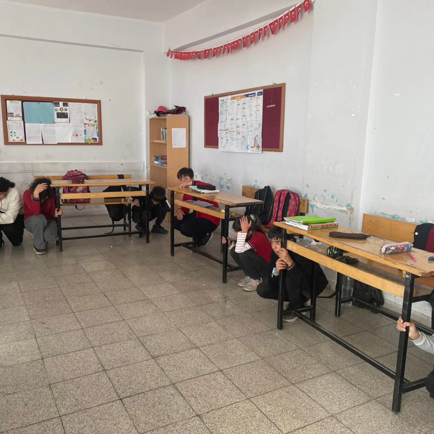 Afşin’de Okullarda Deprem Tatbikatı Gerçekleştirildi4