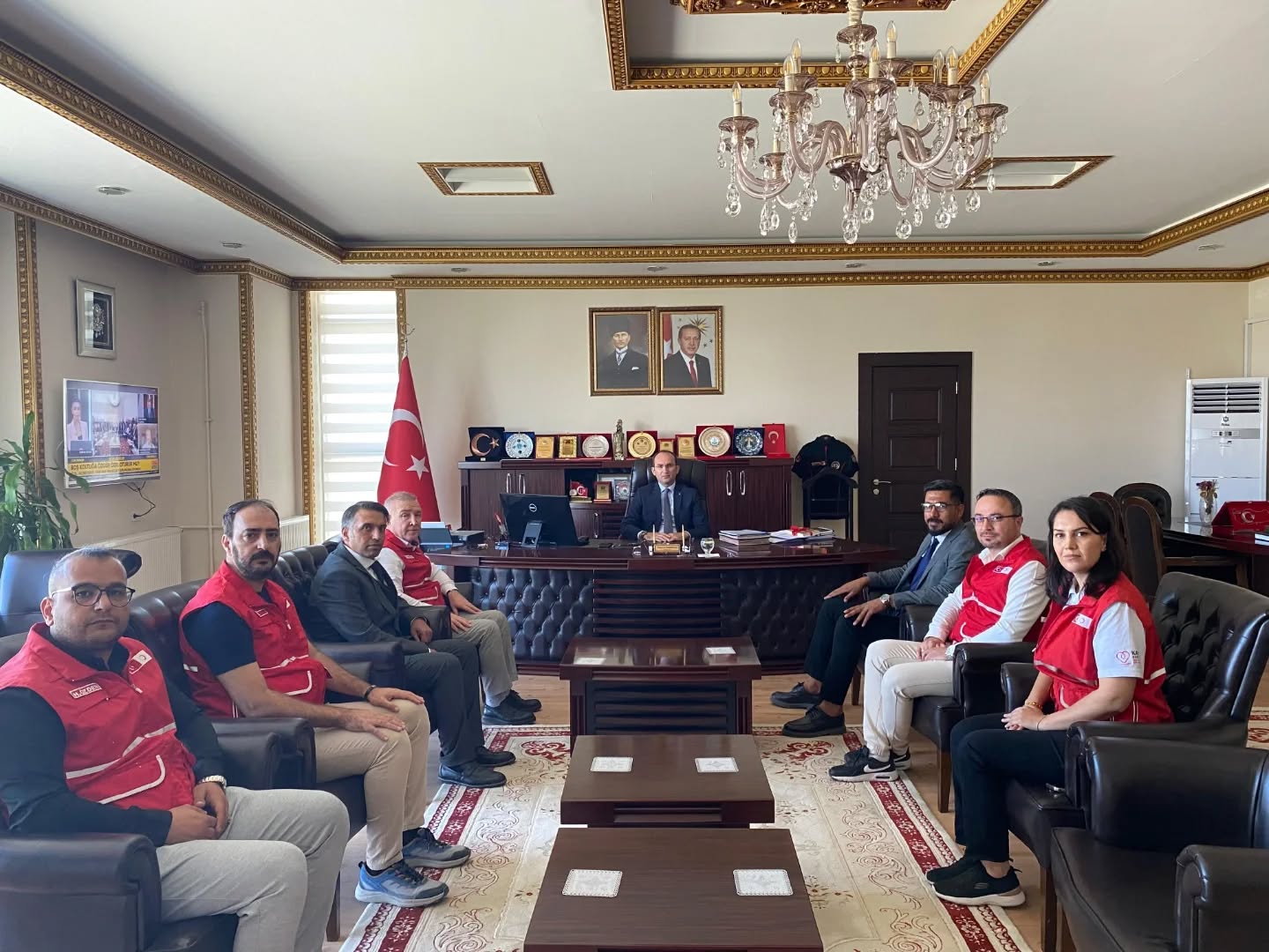 Afşin’e Türk Kızılayı’ndan “Gümüş Berat” Takdimi