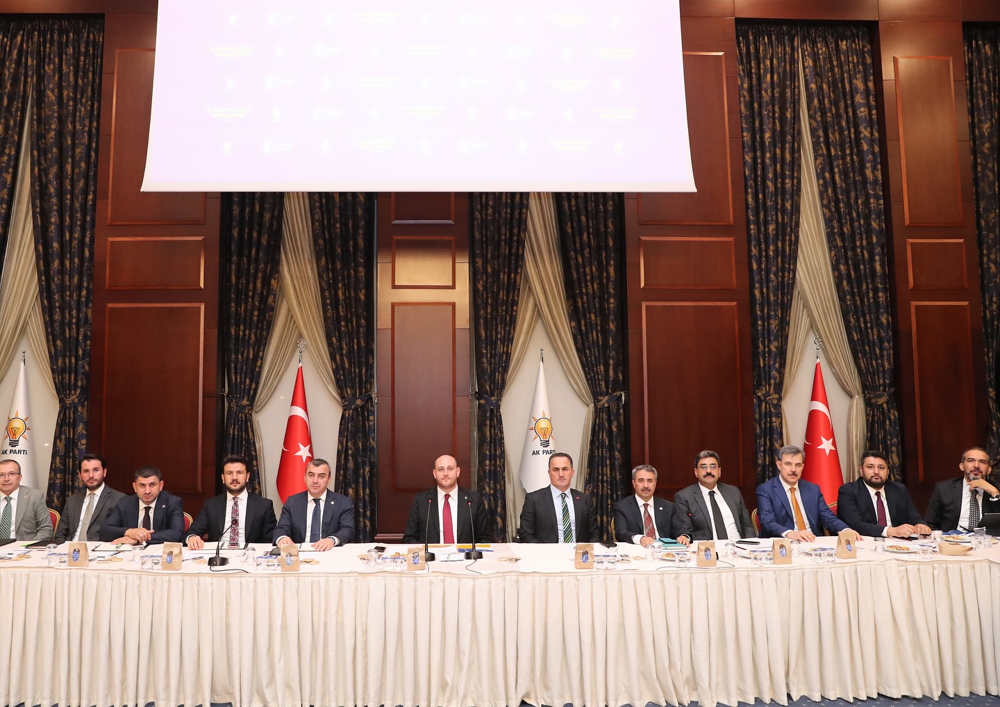 Ak Parti İl Başkanları Toplantısı Gerçekleştirildi1