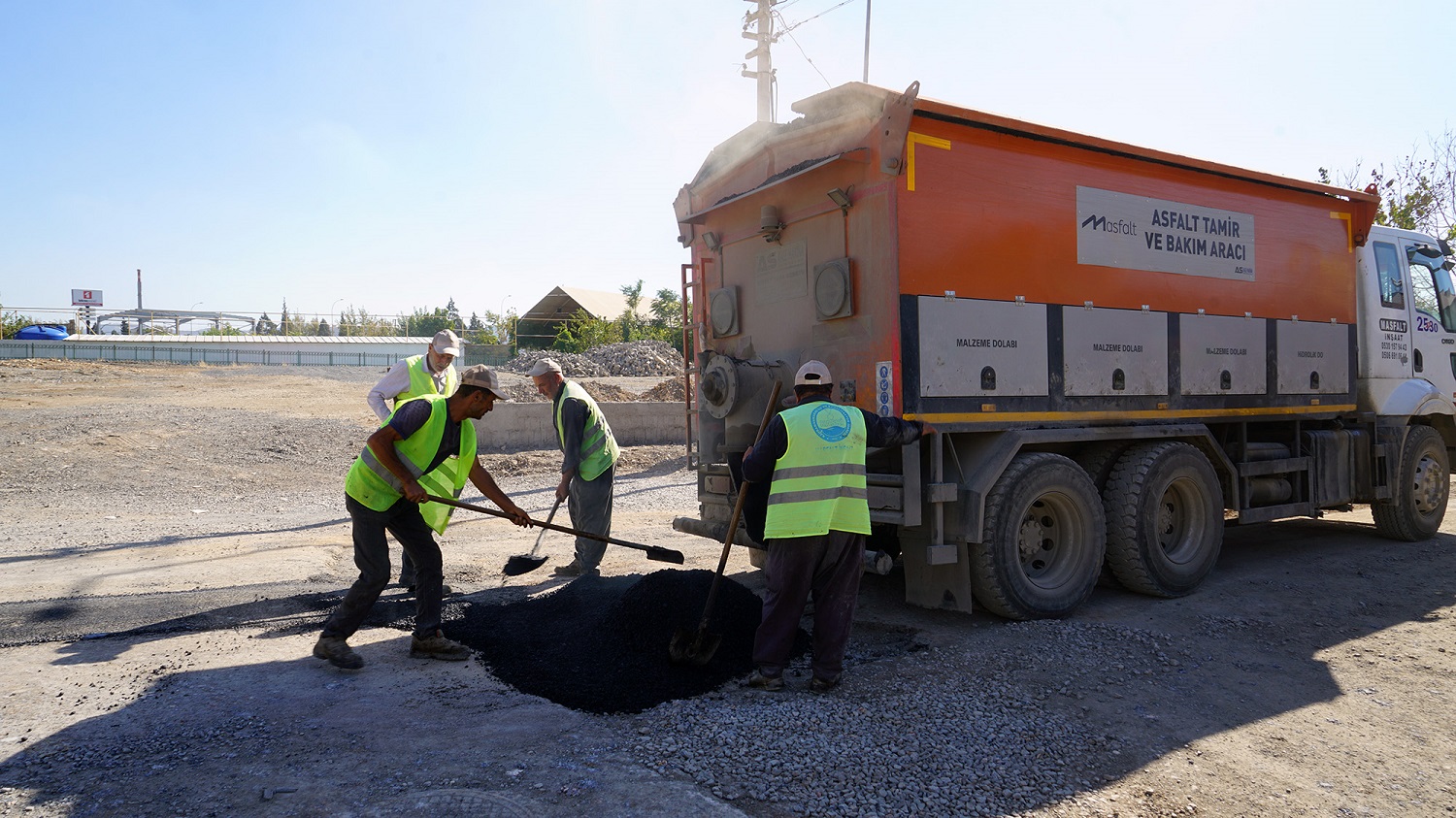 Altyapısı Tamamlanan Yollarda Asfalt Tamiri Sürüyor (2)