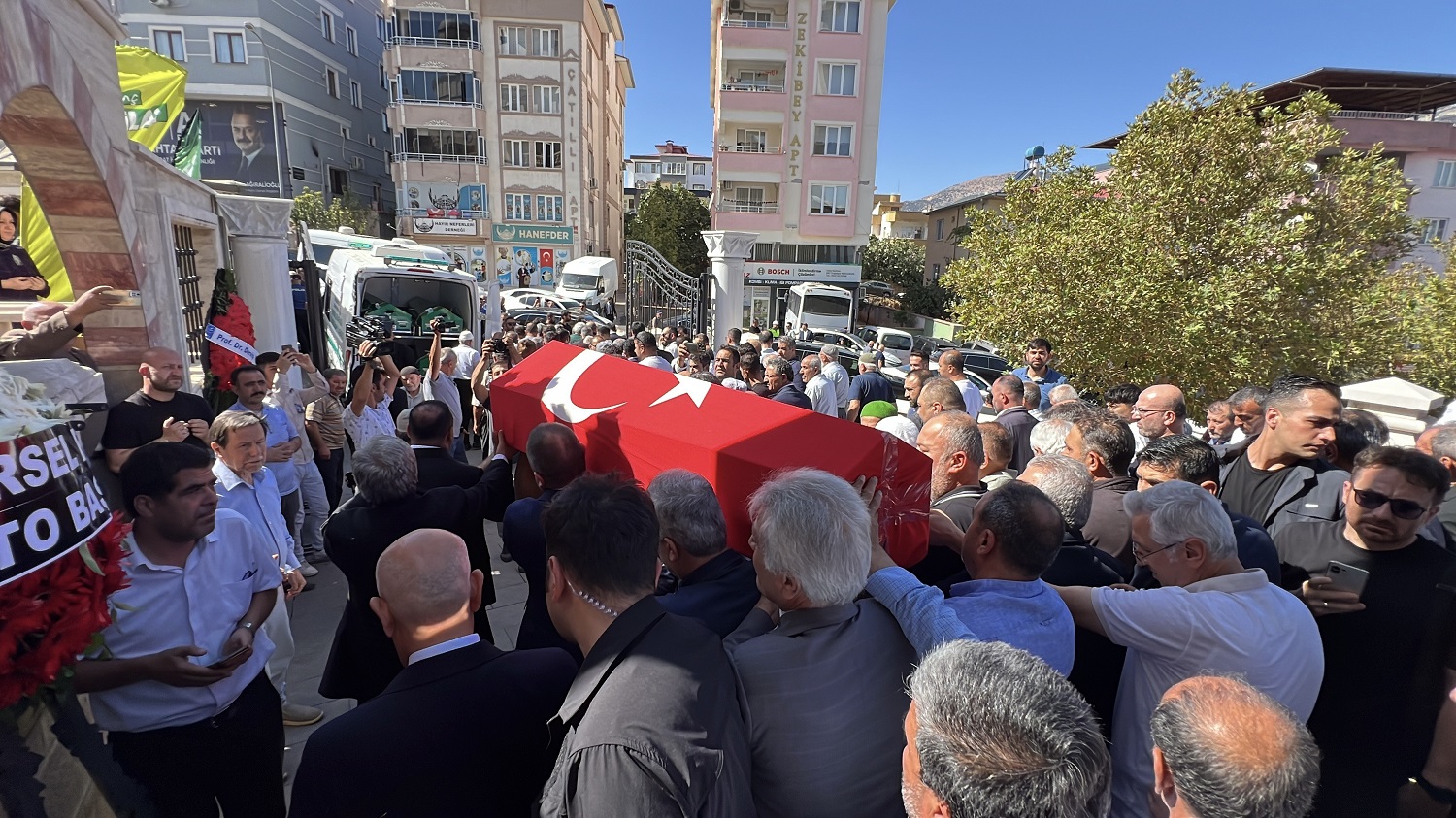 Bbp Kurucularından Ökkeş Şendiller Son Yolculuğuna Uğurlandı (7)