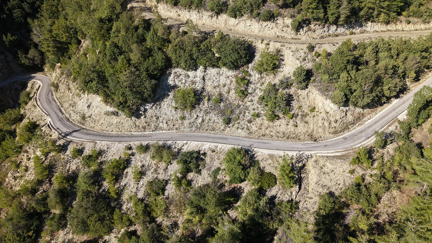 Büyükşehir, Andırın Kırsalında Yol Standardını Yükseltiyor (2)