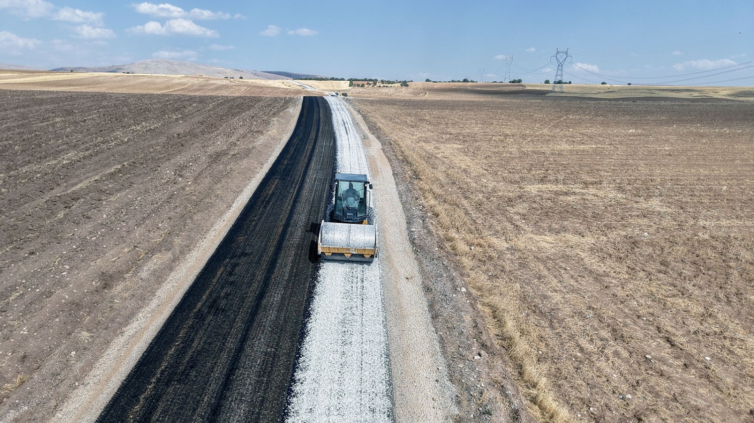 Büyükşehir’den Afşin’e 200 Milyonluk Yol Yatırımı (1)