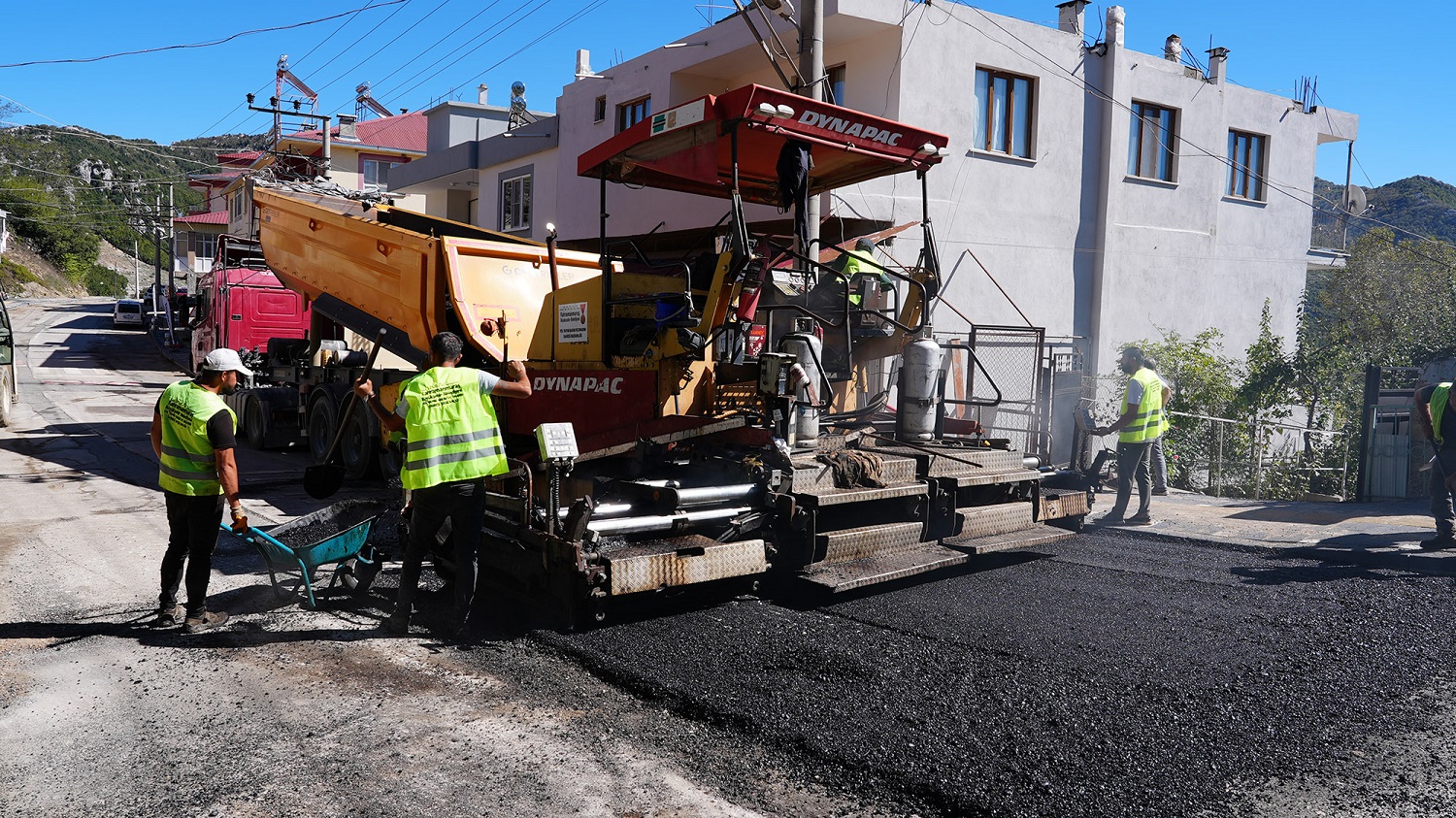Büyükşehir’den Andırın’a Bir Prestij Cadde Daha (3)