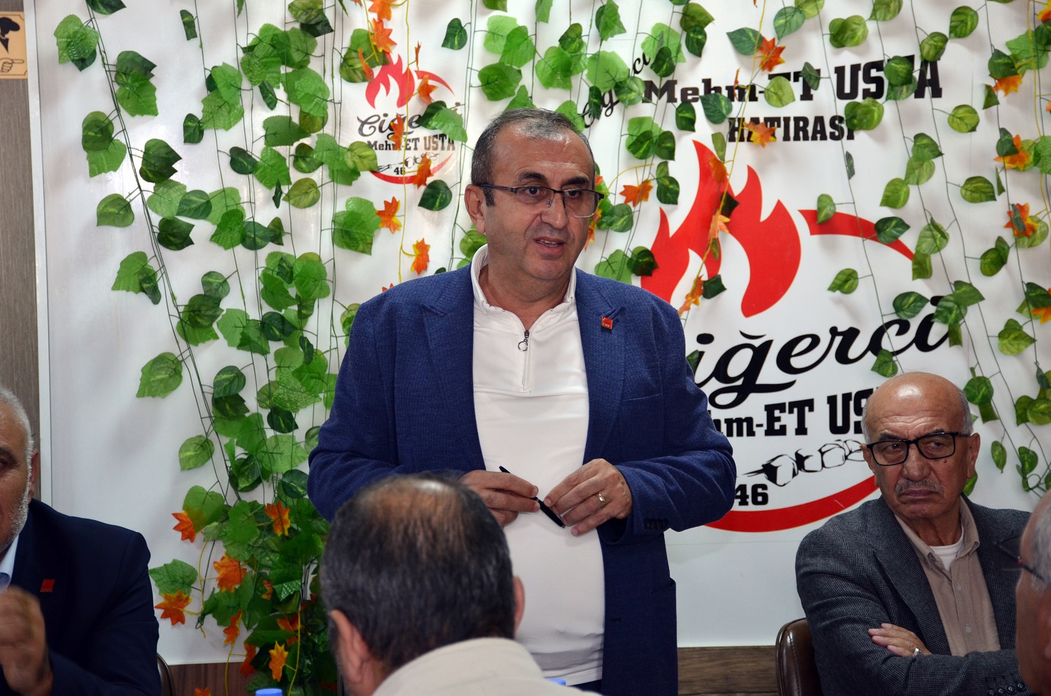 Chp İl Başkanı Ünal Ateş, Yeniden Adaylığını Açıkladı (3)