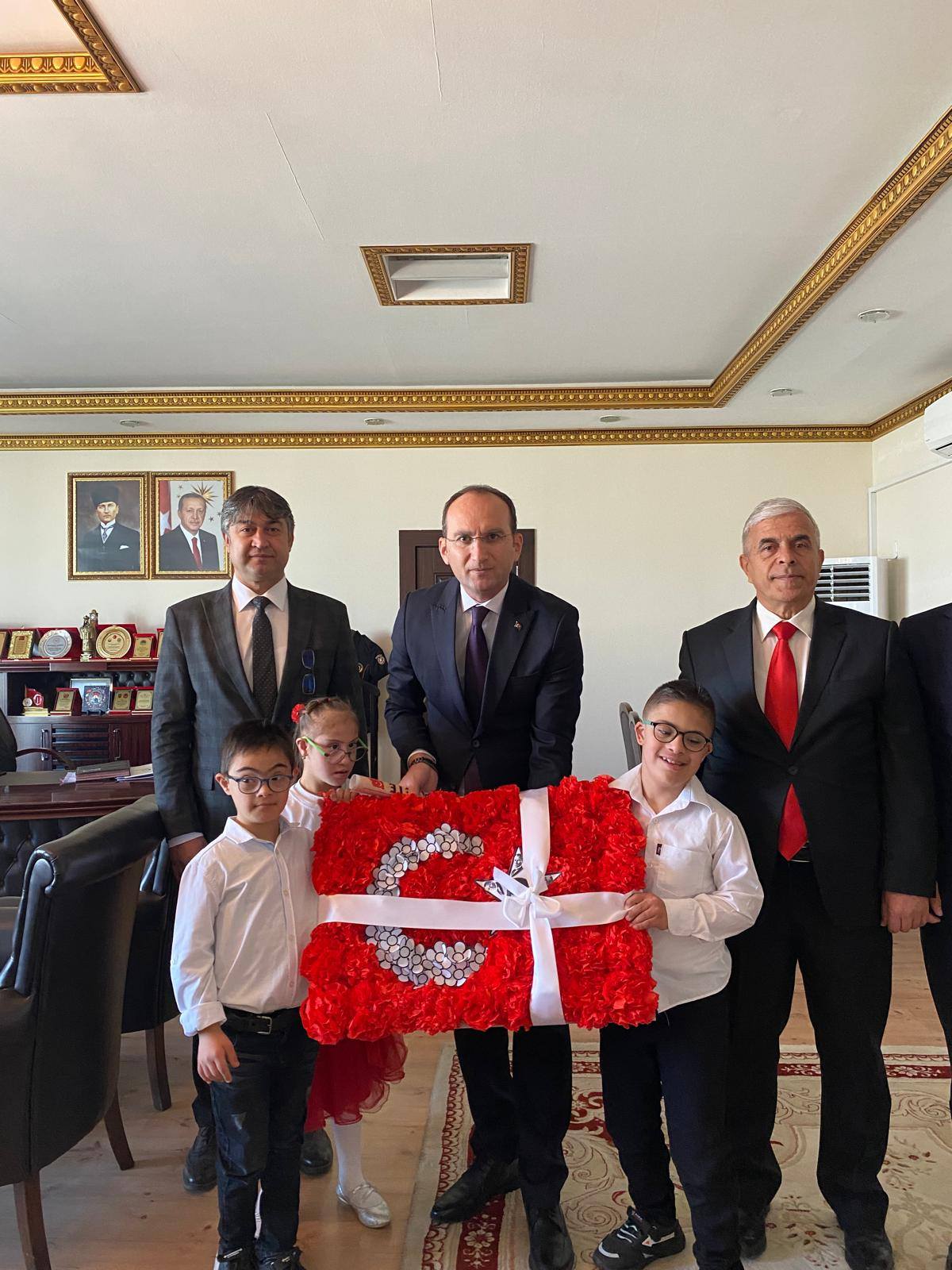 Cumhuriyet Bayramı Dolayısıyla Kaymakam Sarıdoğan’a Ziyaret2