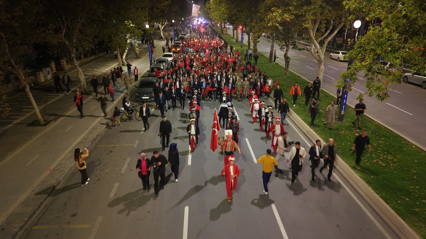 Cumhuriyet Yürüyüşü’nde Kahramanmaraş Tek Yürek Oldu (6)