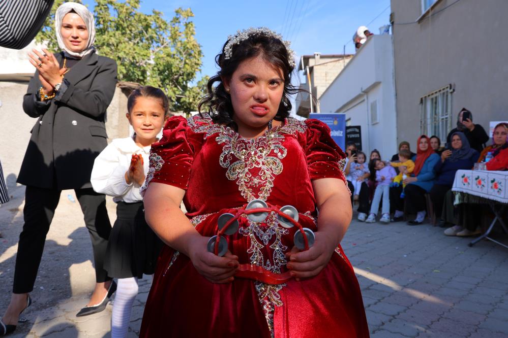 Down Sendromlu Melek'in Gelinlik Hayali Gerçek Oldu 9