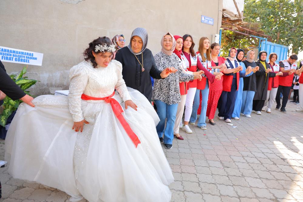 Down Sendromlu Melek'in Gelinlik Hayali Gerçek Oldu