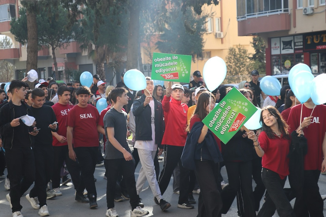 Dünya Yürüyüş Günü’nde Sağlık İçin Adım Attılar3