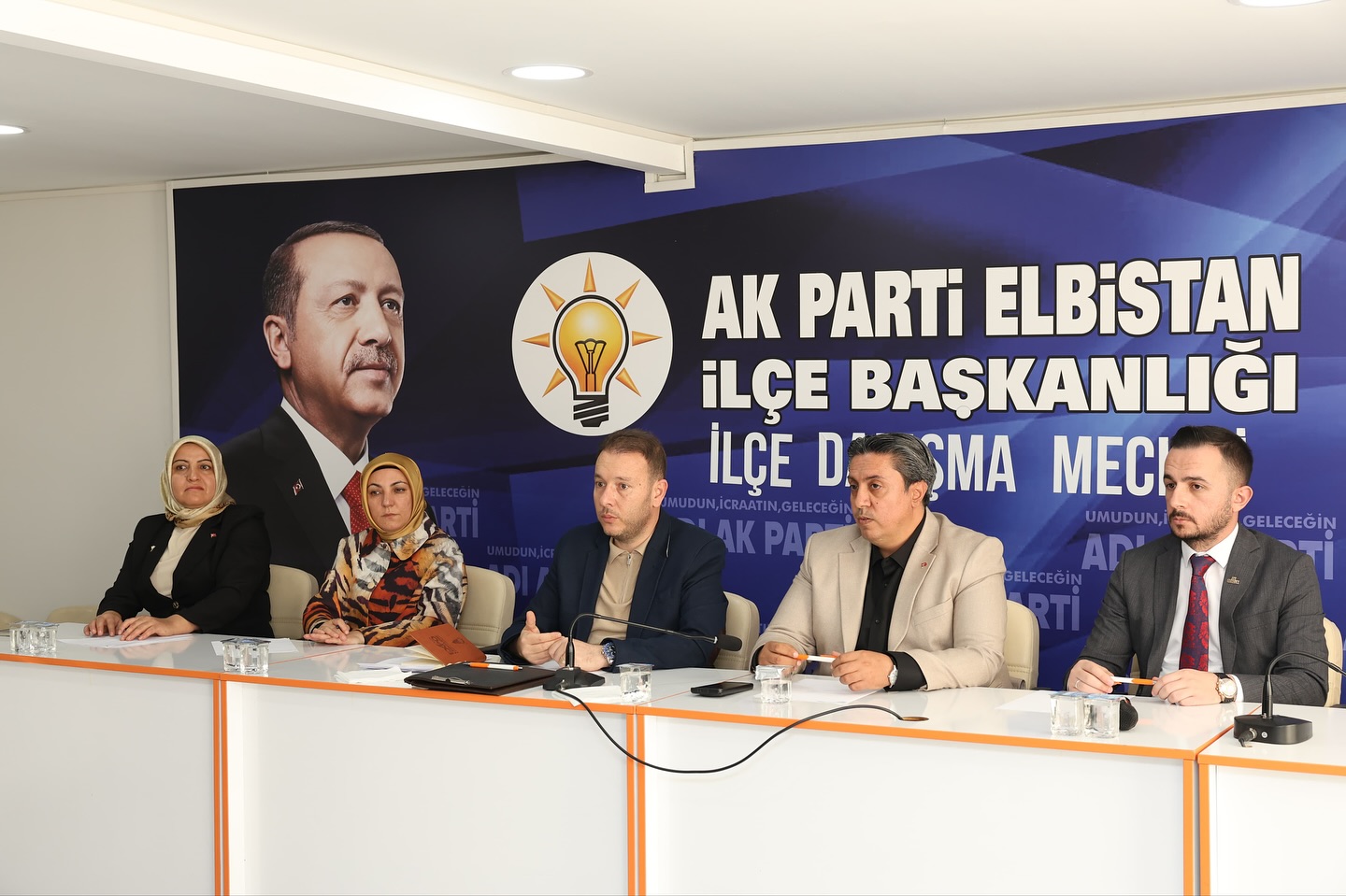 Elbistan’da Ak Parti İlçe Danışma Toplantısı Gerçekleştirildi2