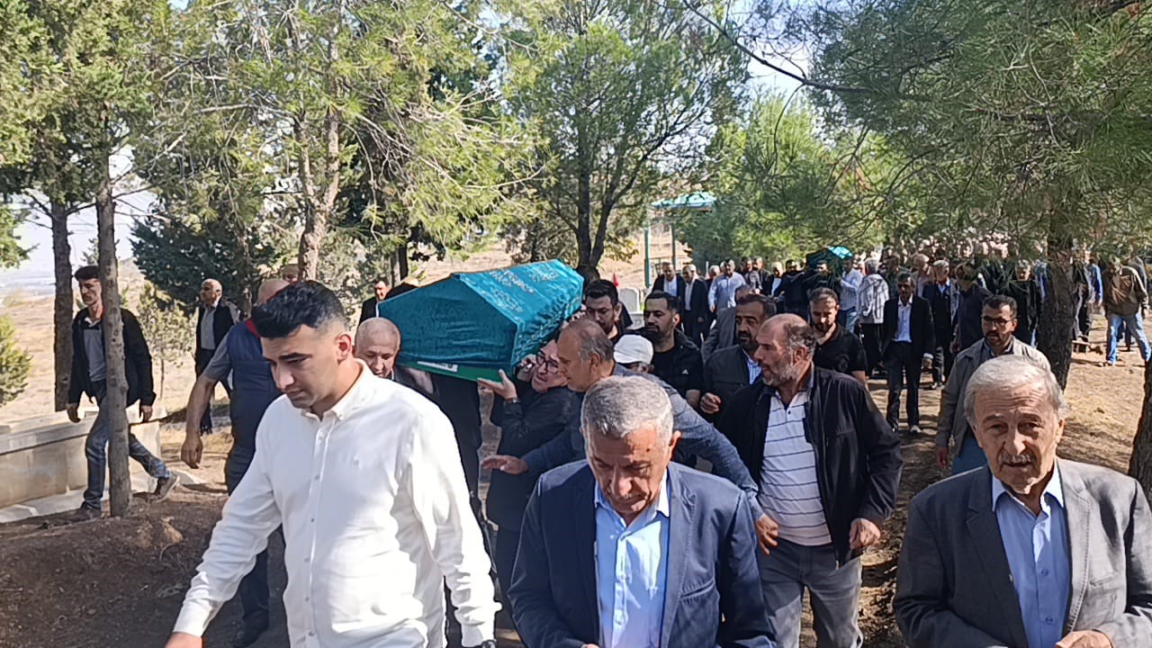Eski Eşi Tarafından Öldürülen Kadın İle Annesinin Cenazeleri Defnedildi (3)