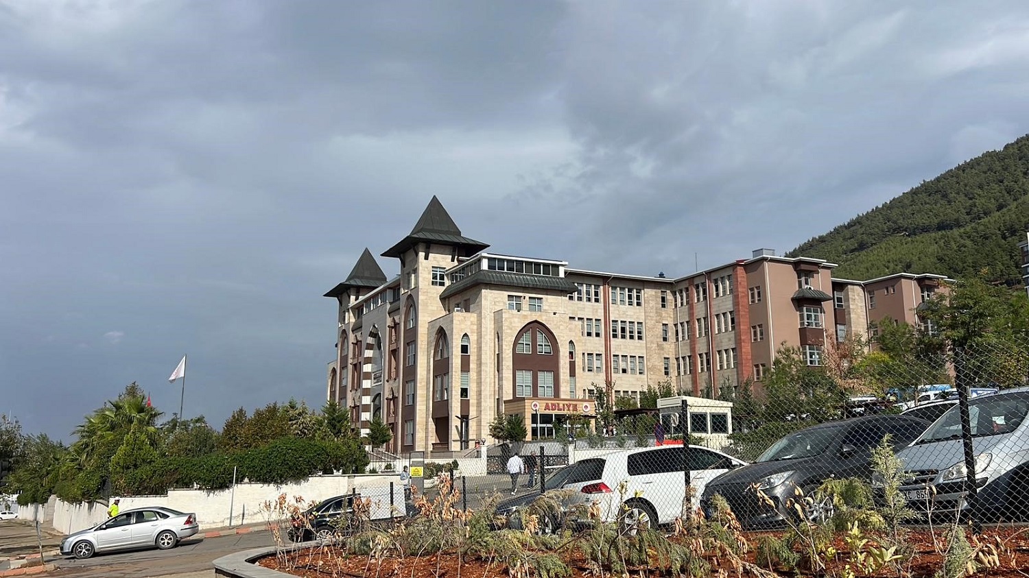 Ezgi Apartmanı Davası Yine Ertelendi (3)