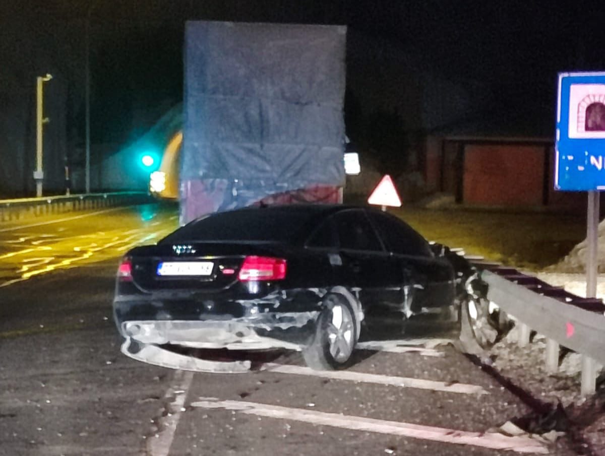 Göksun Tünellerde Kaza 2 Yaralı