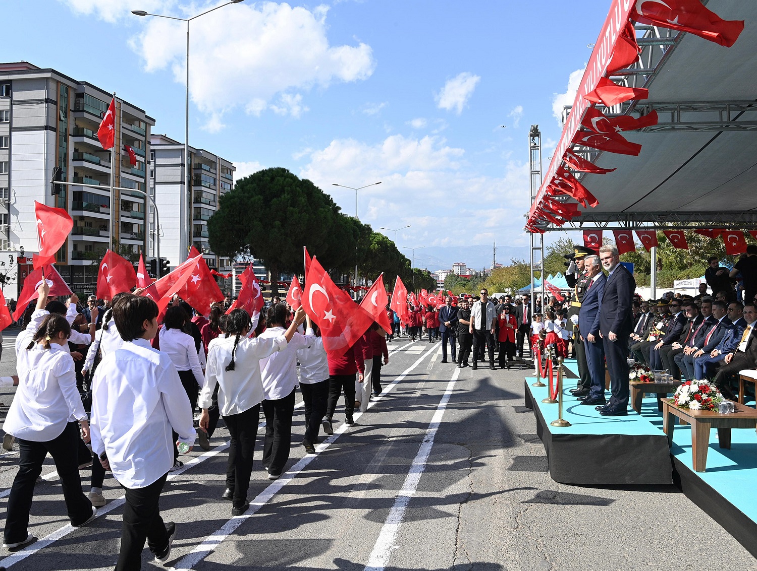 Gurur, Birlik Ve Beraberlik; Cumhuriyetin 102. Yılı Coşkuyla Kutlandı (5)