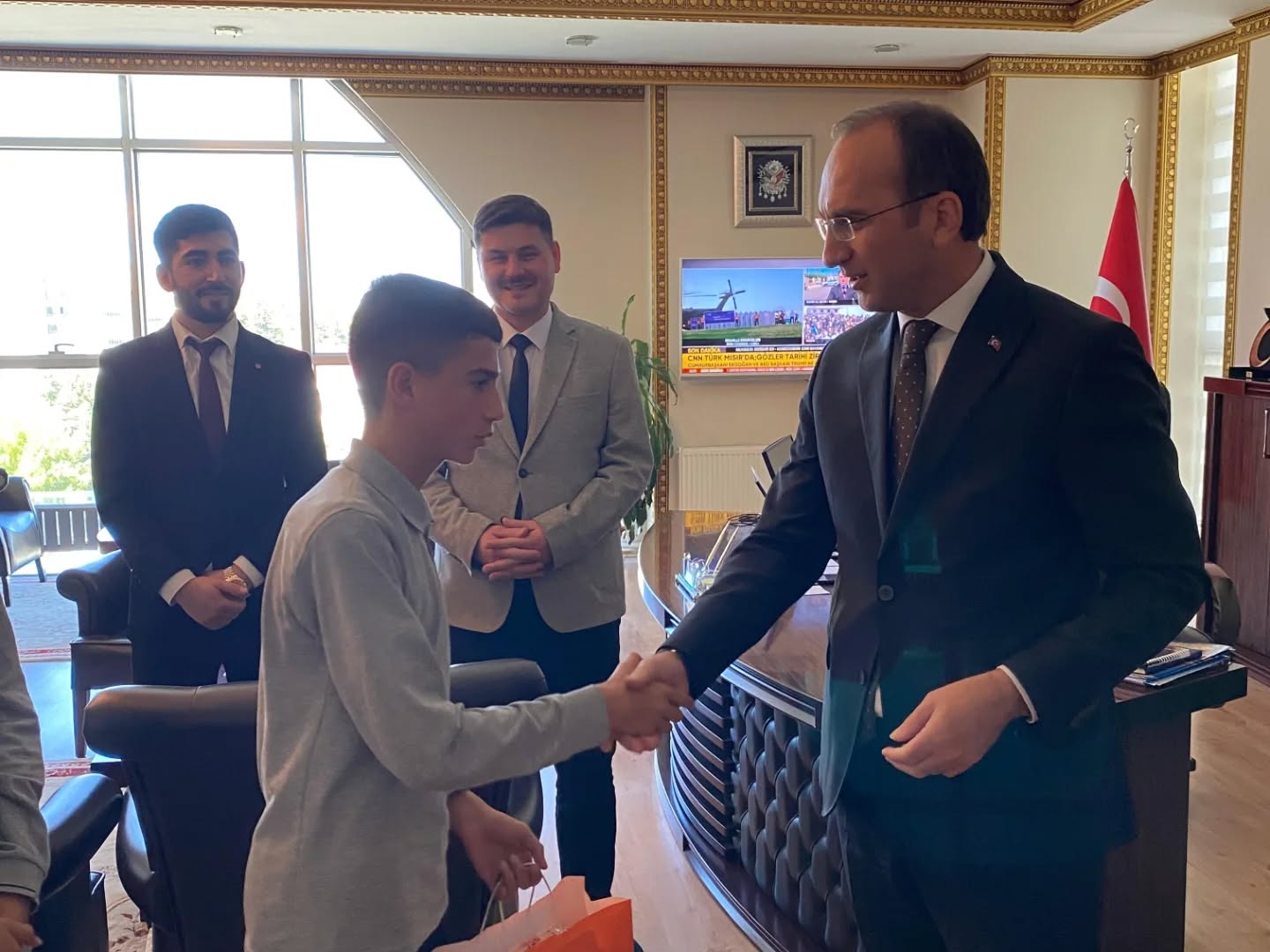 İlçe Müftüsü Gökçek Ve Hafız Öğrencilerden Kaymakam Sarıdoğan’a Ziyaret2