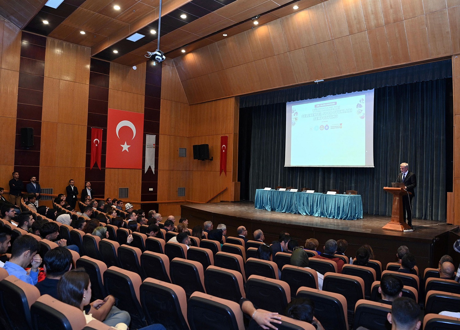 Kahramanmaraş, 13. Uluslararası Türk Halkları Geleneksel Spor Oyunları Sempozyumuna Ev Sahipliği Yapıyor (2)