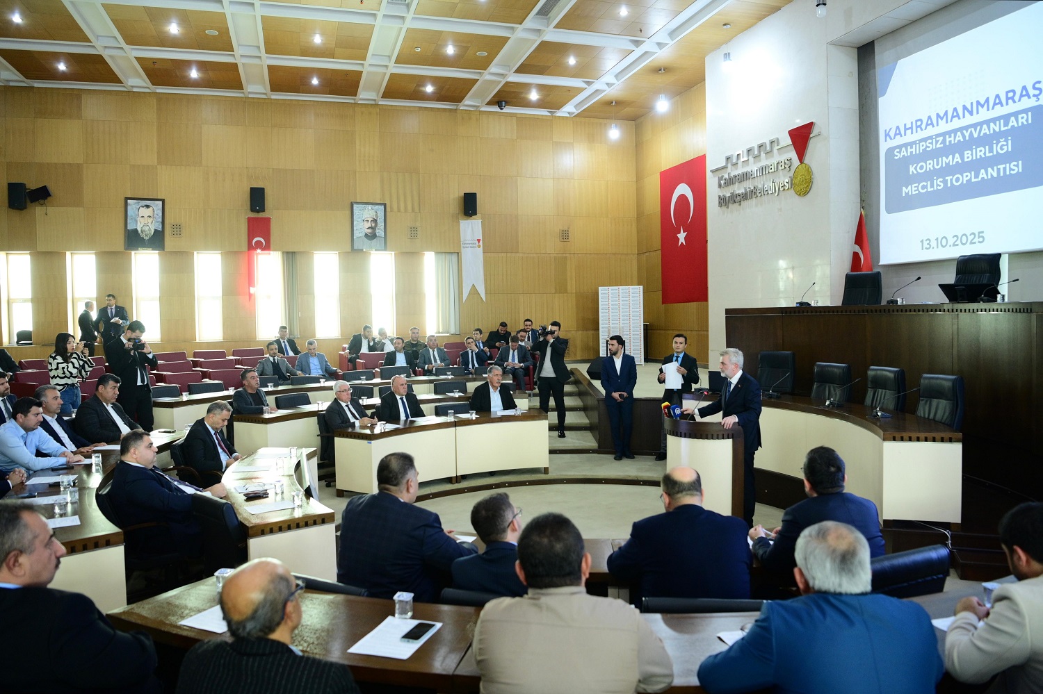 Kahramanmaraş Sahipsiz Hayvanları Koruma Birliği İlk Toplantısını Yaptı (3)