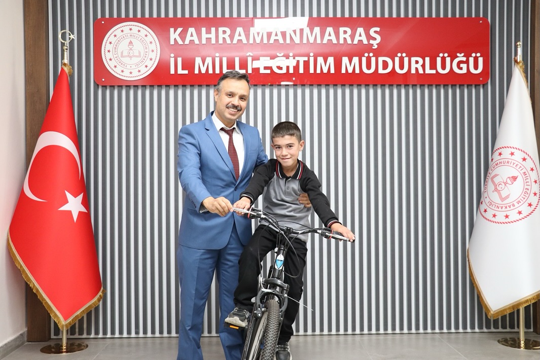 Kahramanmaraş’ın Kültür Elçileri Ödüllerini Aldı! (6)