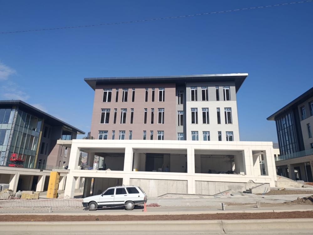 Kahramanmaraş'ın Yeniden Yapımı Sürüyor 7