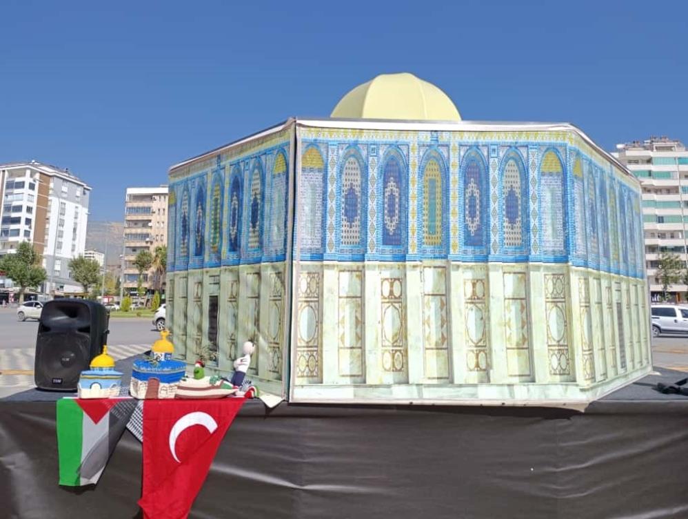 Kahramanmaraş'ta Gazze Yararına Hayır Çarşısı 1