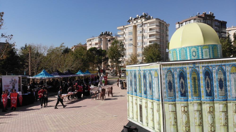 Kahramanmaraş'ta Gazze Yararına Hayır Çarşısı 6