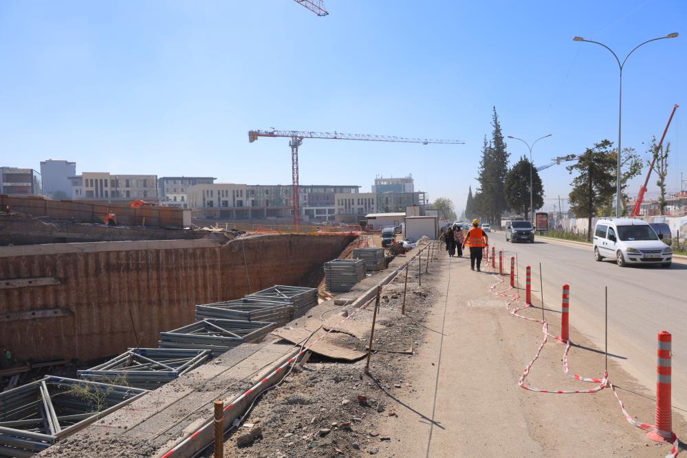 Kahramanmaraş’ta Kıbrıs Meydanı Esnafı Çözüm Bekliyor 3