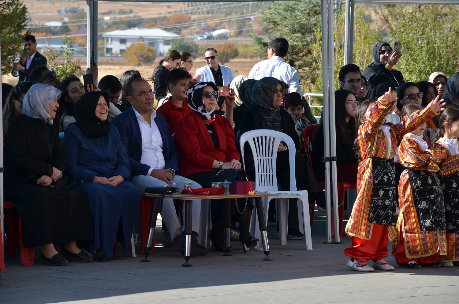 Karaoğlan Koleji’nde Cumhuriyetin 102. Yılı Coşkuyla Kutlandı (13)