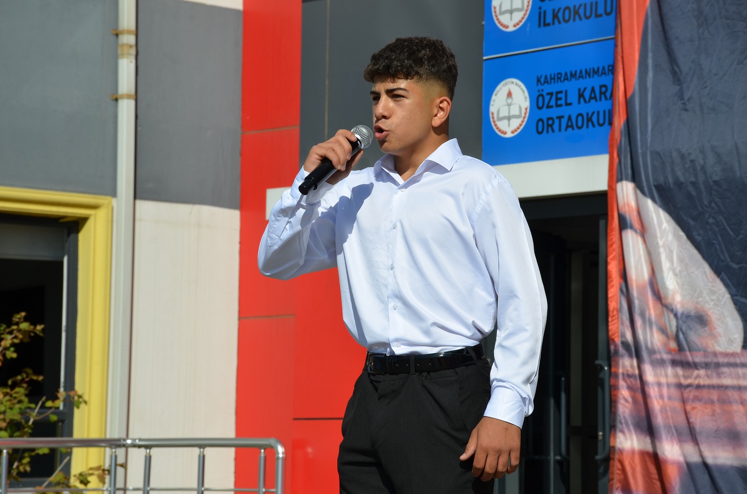 Karaoğlan Koleji’nde Cumhuriyetin 102. Yılı Coşkuyla Kutlandı (16)