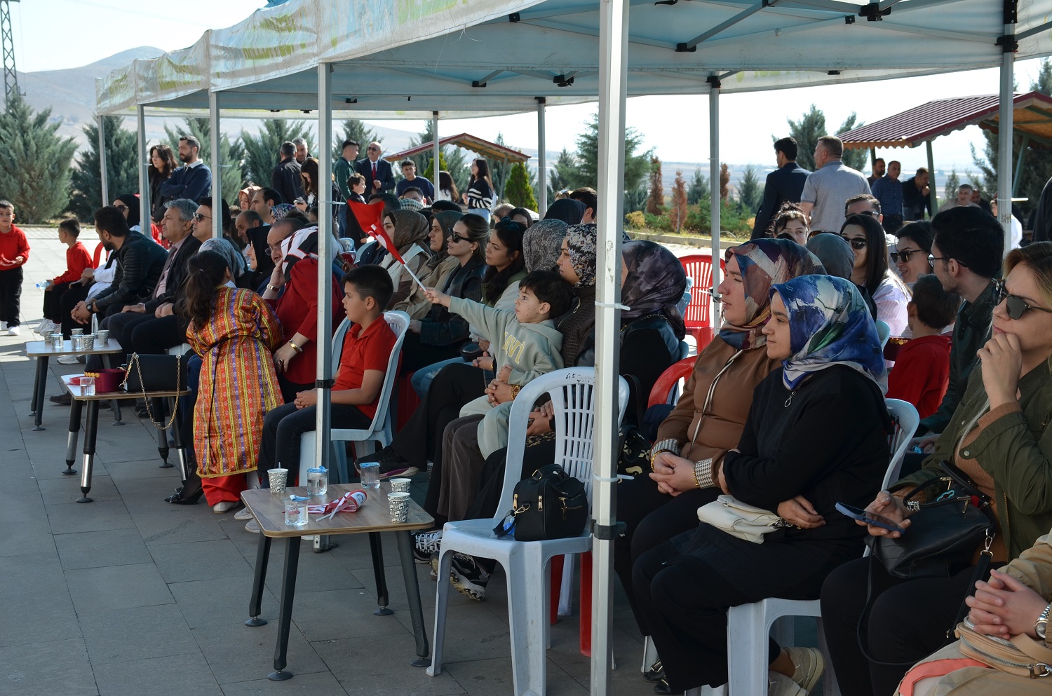 Karaoğlan Koleji’nde Cumhuriyetin 102. Yılı Coşkuyla Kutlandı (21)