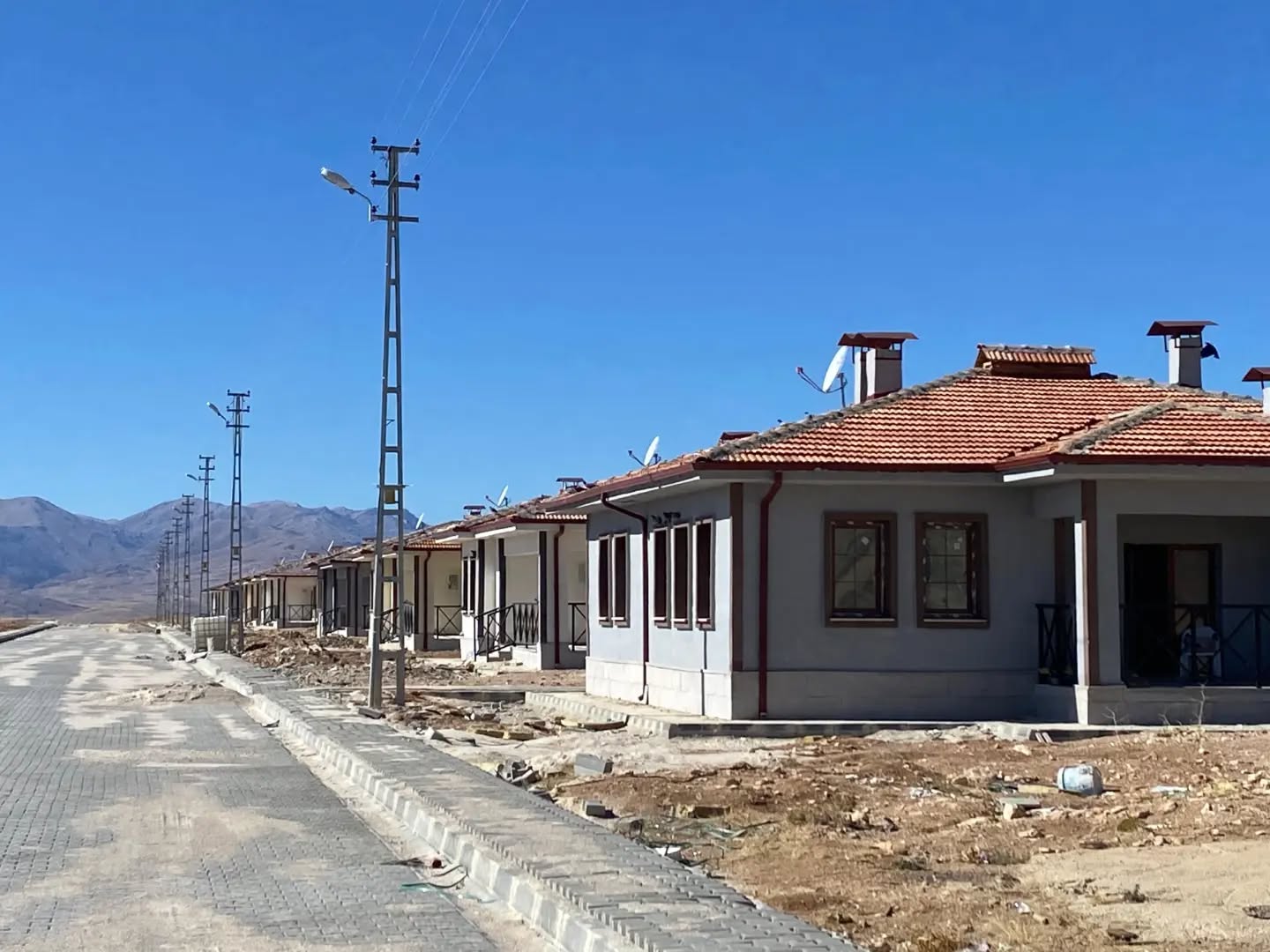 Kaymakam Sarıdoğan, Kırsal Konut Çalışmalarını Yerinde İnceledii11