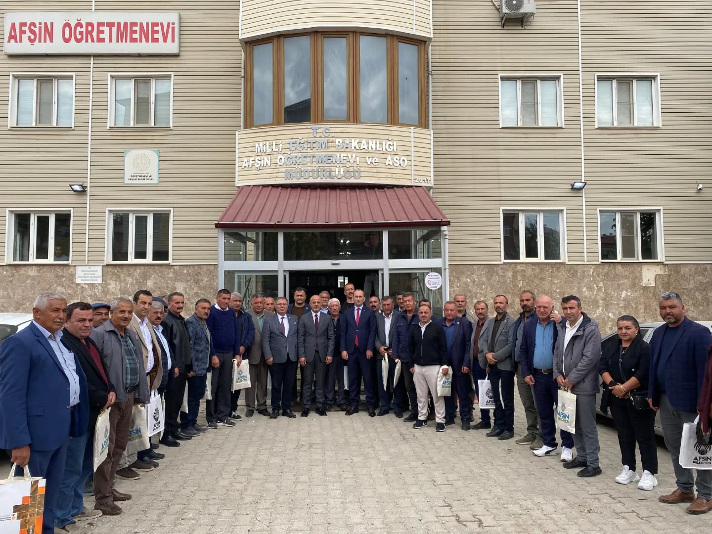 Kaymakam Sarıdoğan Ve Başkan Kıraç Muhtarlarla Kahvaltıda Buluştu
