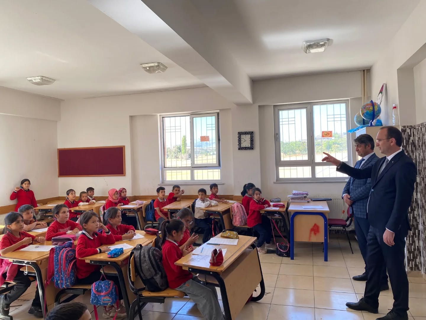 Kaymakam Sarıdoğan’dan Hüyüklü İlkokulu Ve Ortaokulu’na Ziyaret5