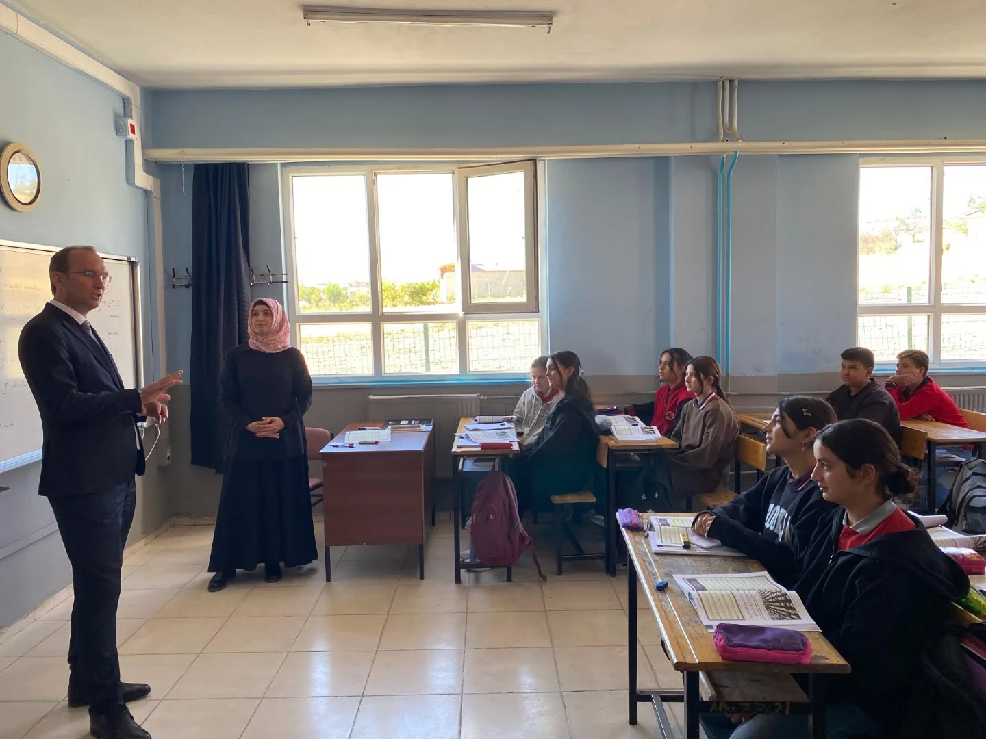 Kaymakam Sarıdoğan’dan Hüyüklü İlkokulu Ve Ortaokulu’na Ziyaret7