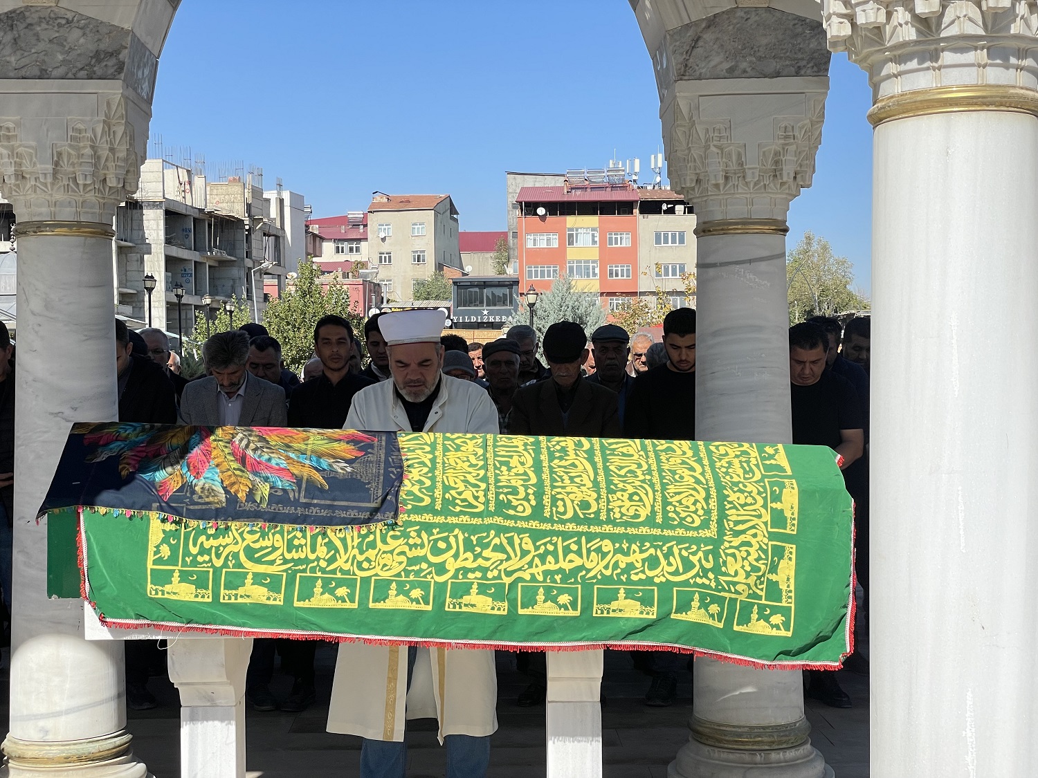 Kazada Hayatını Kaybeden Nuray Bekiroğlu Toprağa Verildi (6)