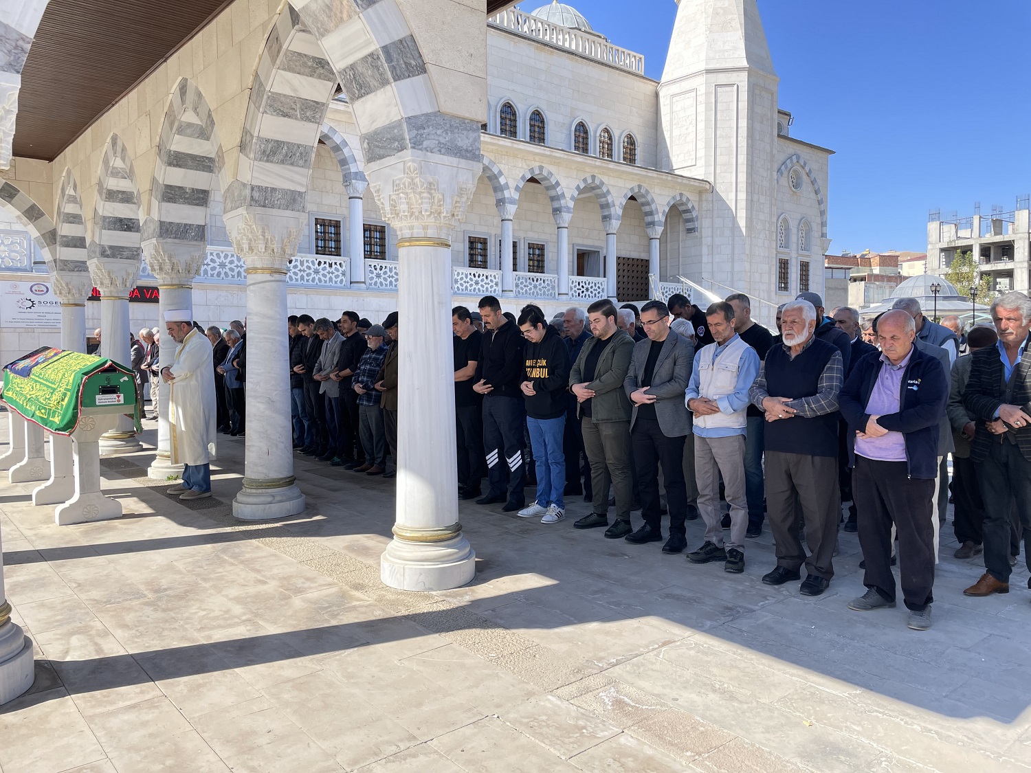 Kazada Hayatını Kaybeden Nuray Bekiroğlu Toprağa Verildi (7)