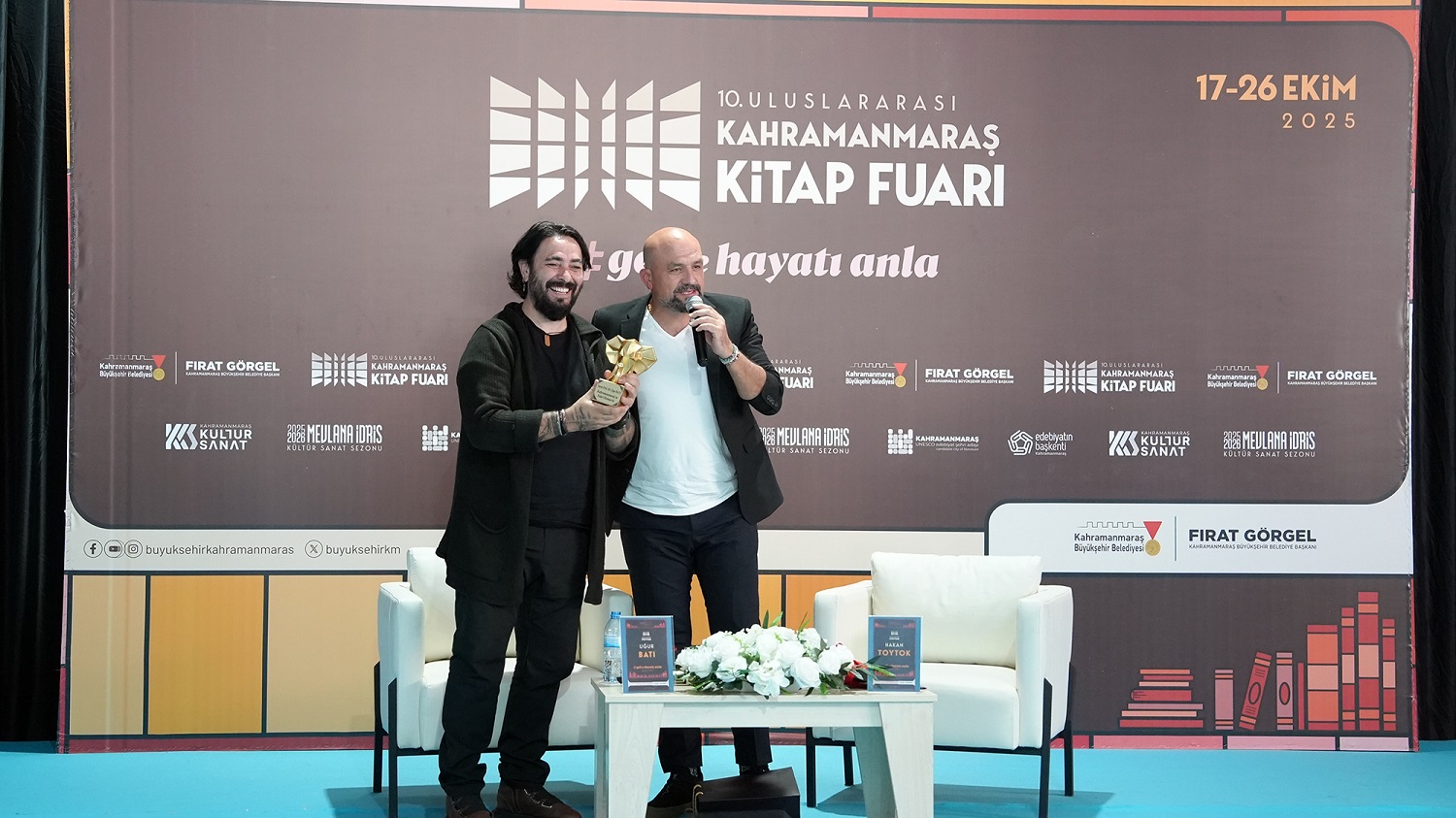 Kitap Fuarı, İkinci Gününde Batı Ve Toytok Söyleşisiyle Devam Etti (2)
