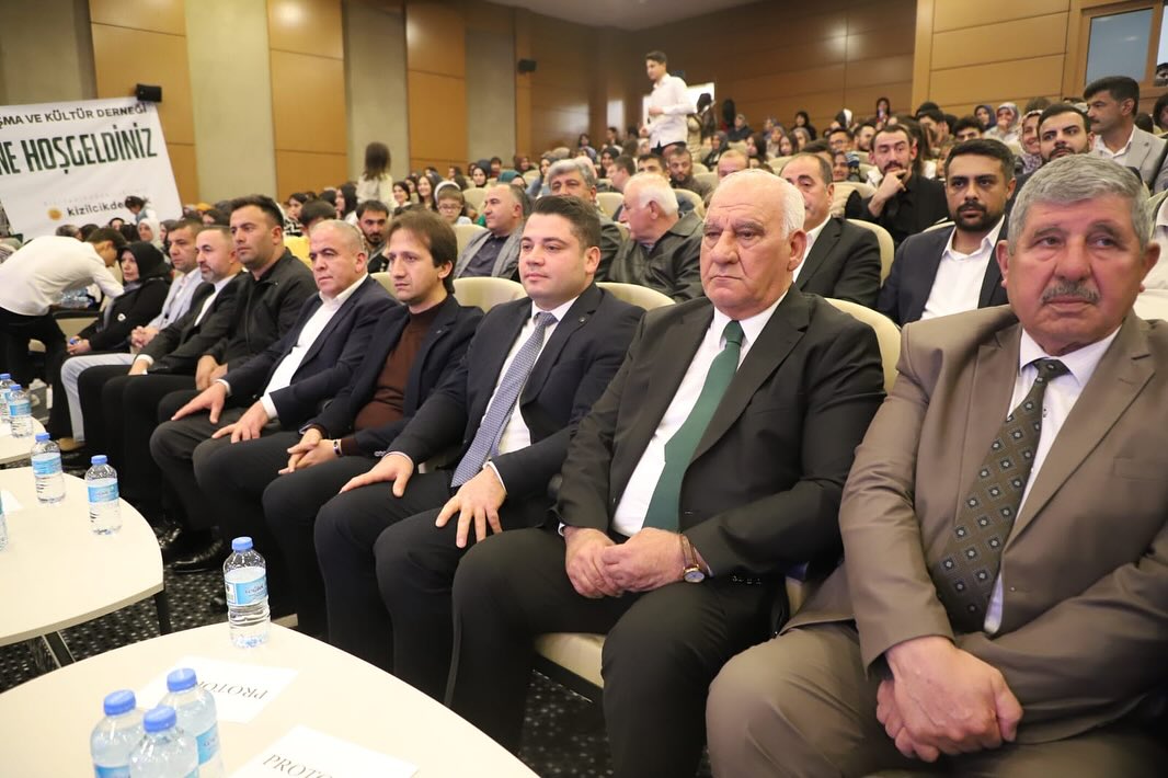 Kızılcık Derneği’nden Unutulmaz Sıra Gecesi Etkinliği (10)