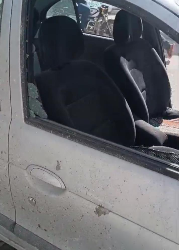 Kontrolsüz Yıkım Araçlara Ve İş Yerlerine Zarar Verdi 2