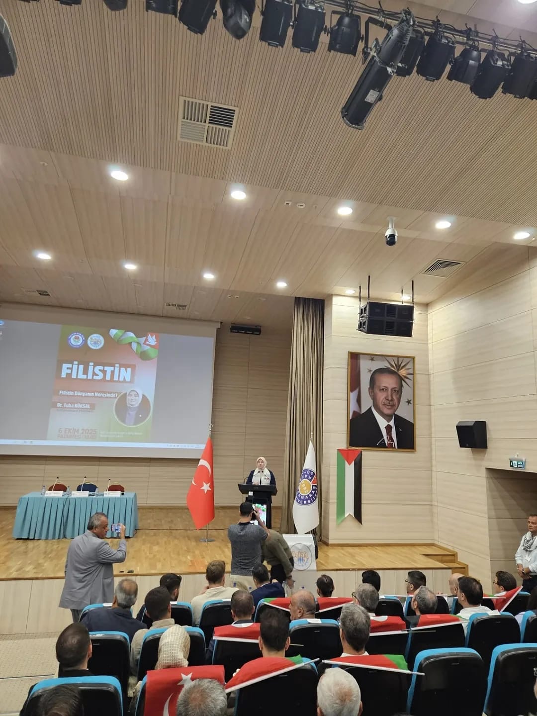 Milletvekili Köksal, Ksü'de Filistin Dünya’nın Neresinde Temalı Söyleşiye Katıldı