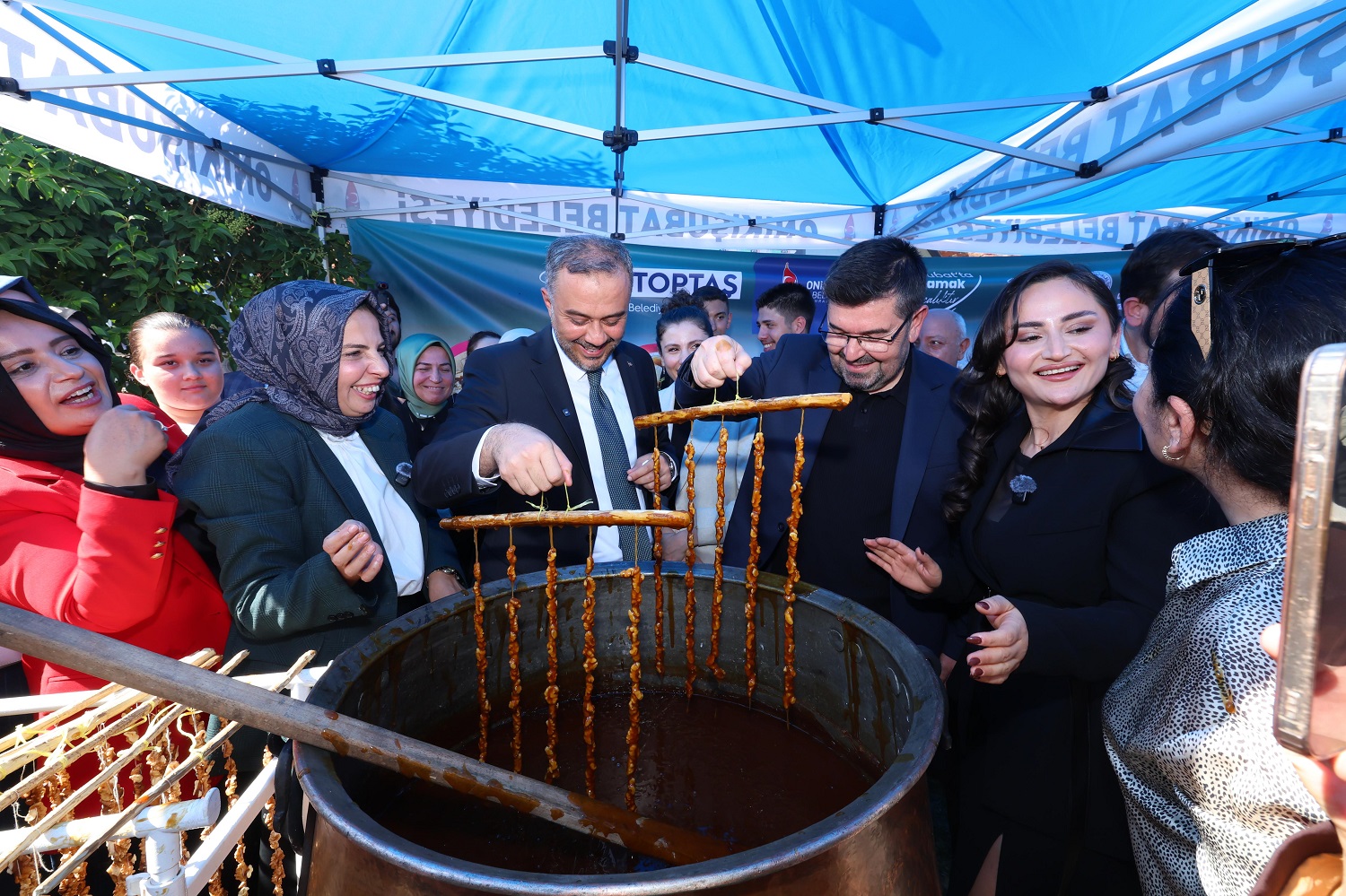 Onikişubat Bağ Bozumu Festivali Yoğun Katılımla Başladı (2)