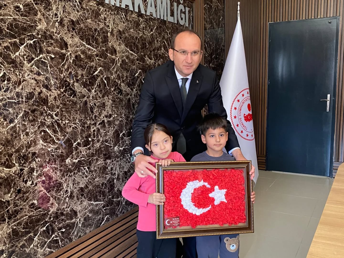 Özel Feyzan Rehabilitasyon Merkezi'nden Kaymakam Sarıdoğan’a Ziyaret1