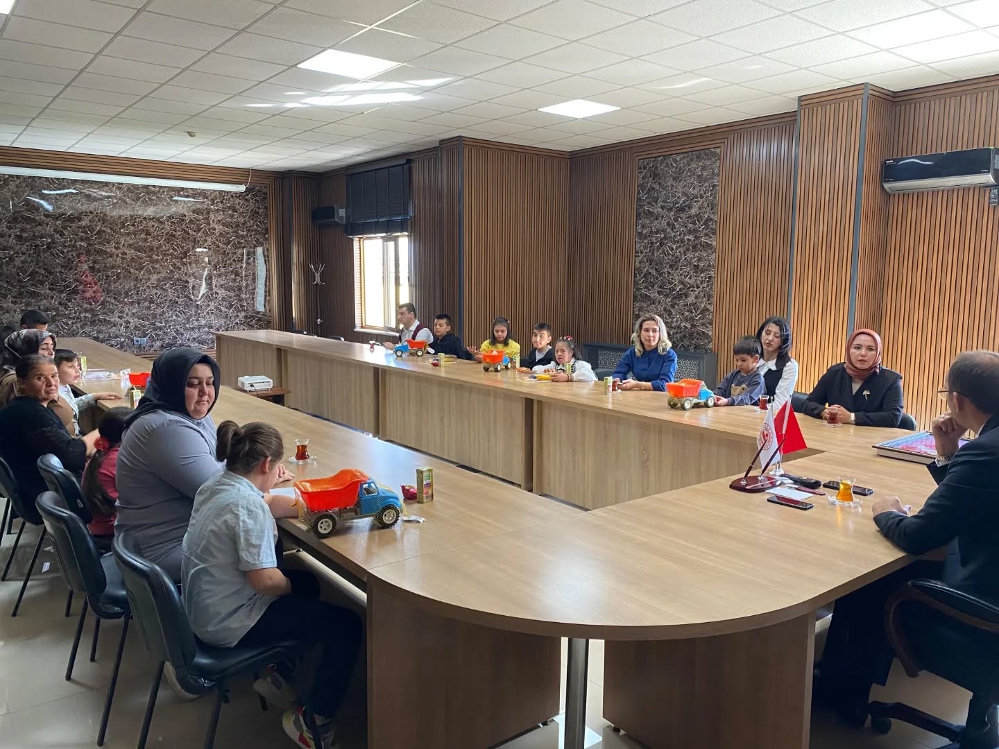 Özel Feyzan Rehabilitasyon Merkezi'nden Kaymakam Sarıdoğan’a Ziyaret2