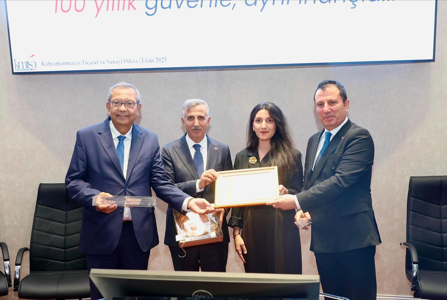 Vali Ünlüer, Kmtso 26. Olağan Meclis Toplantısına Katıldı3