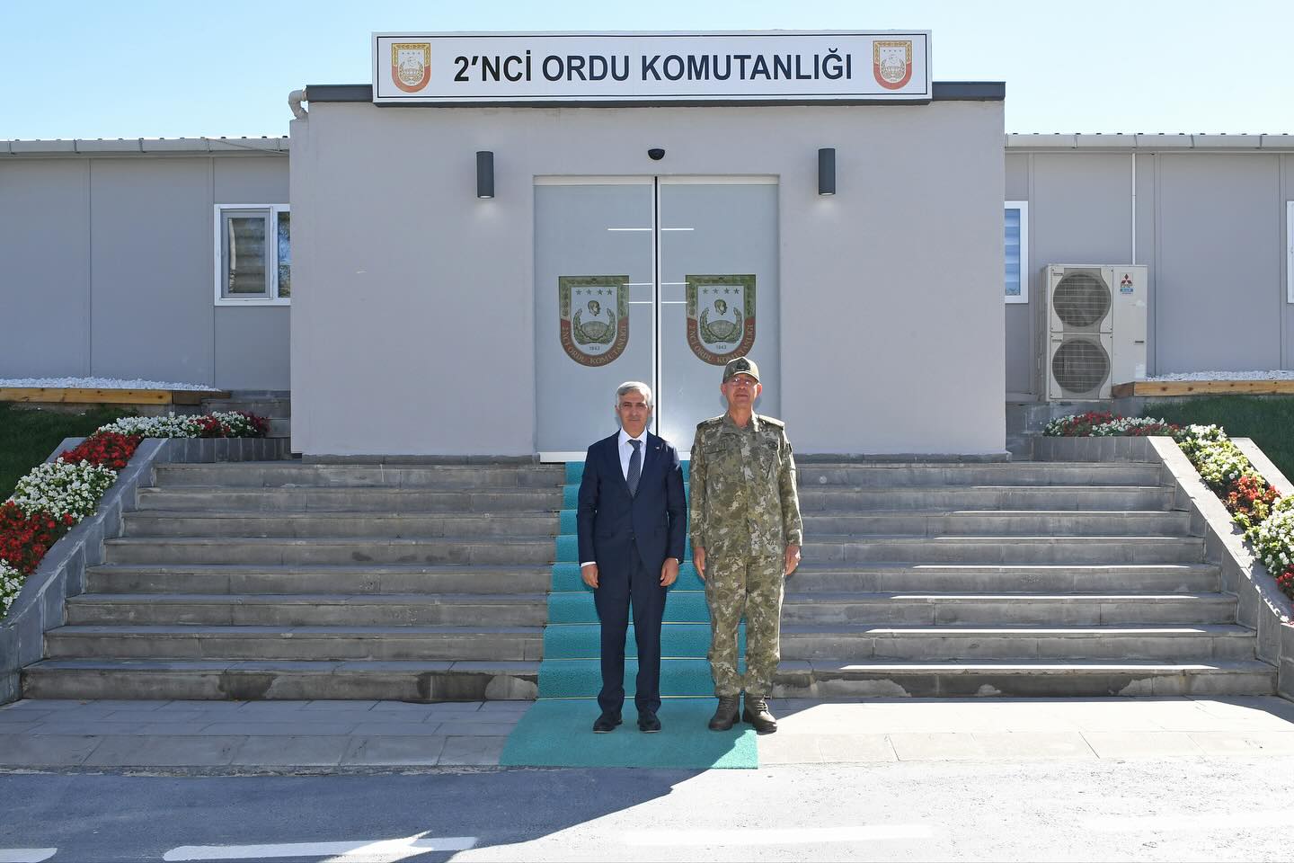 Vali Ünlüer’den 2’Nci Ordu Komutanı Korgeneral Topaloğlu’na Ziyaret1
