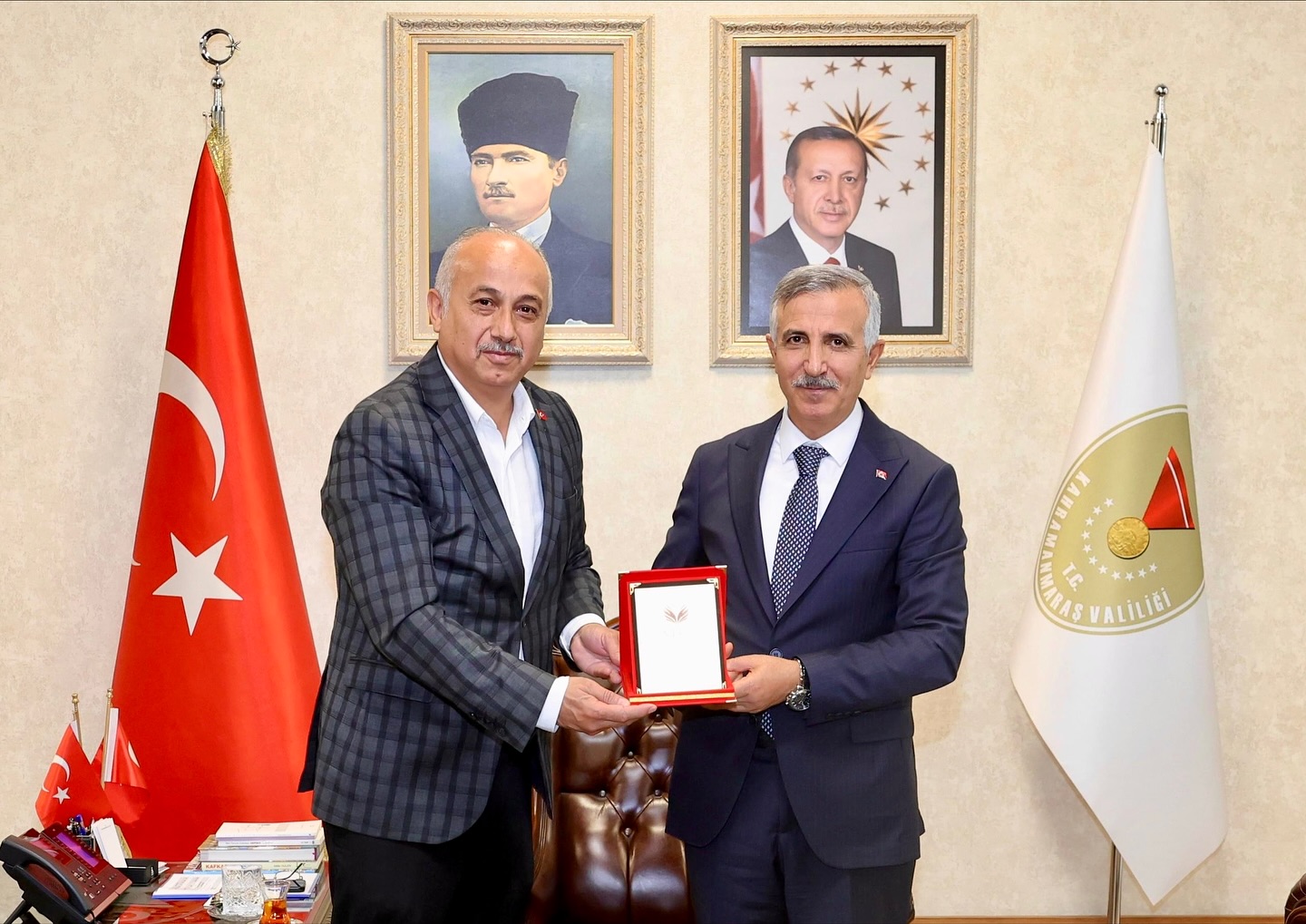Vefa Grubu’ndan Vali Mükerrem Ünlüer’e Ziyaret2