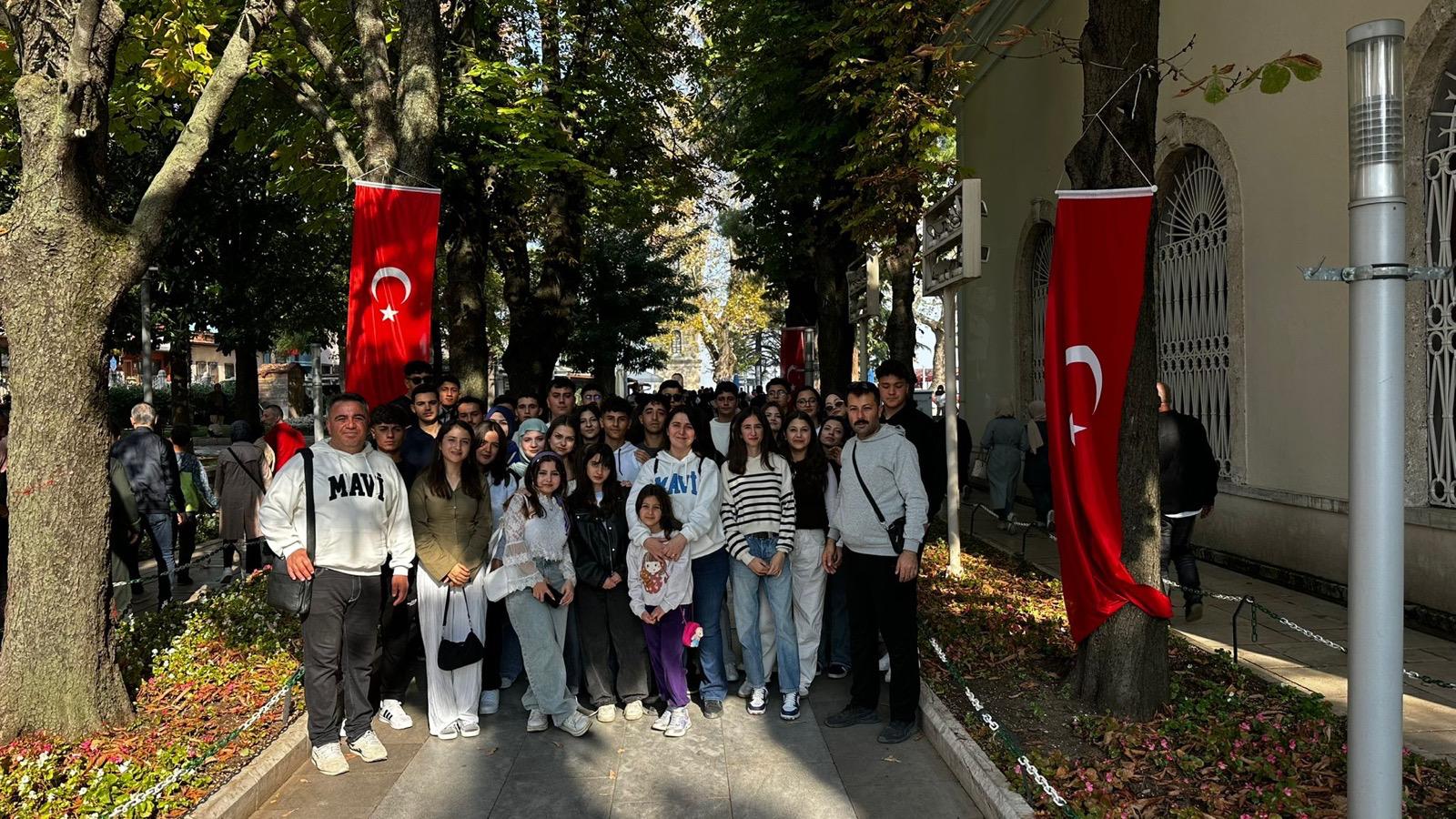 Afşin Anadolu Lisesi Öğrencilerinden Üç Şehri Kapsayan Kültür Gezisi (5)