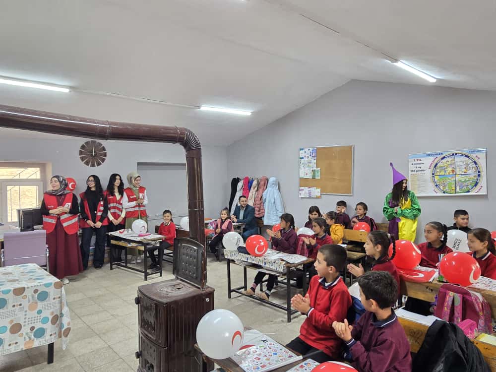 Afşin Genç Kızılay Ve Asy’den Miniklere Sağlık Bilinci Etkinliği6