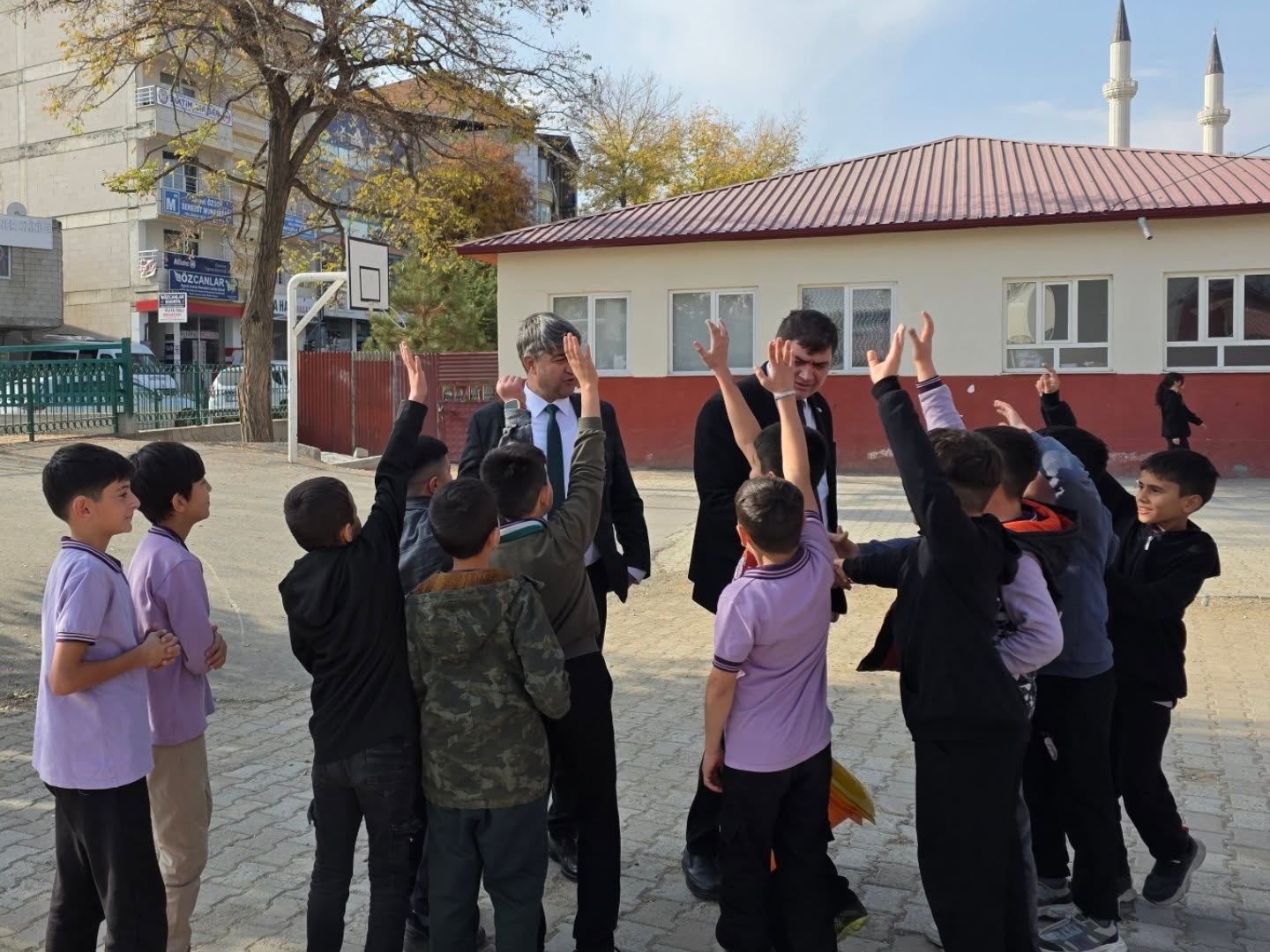 “Afşin İleri” Projesi Kapsamında Okul Ziyaretleri Devam Ediyor1